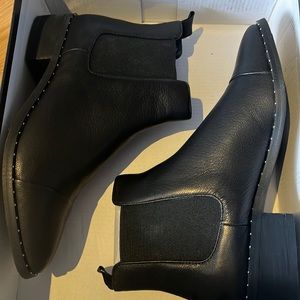 Dolce Vita Tanner Booties
